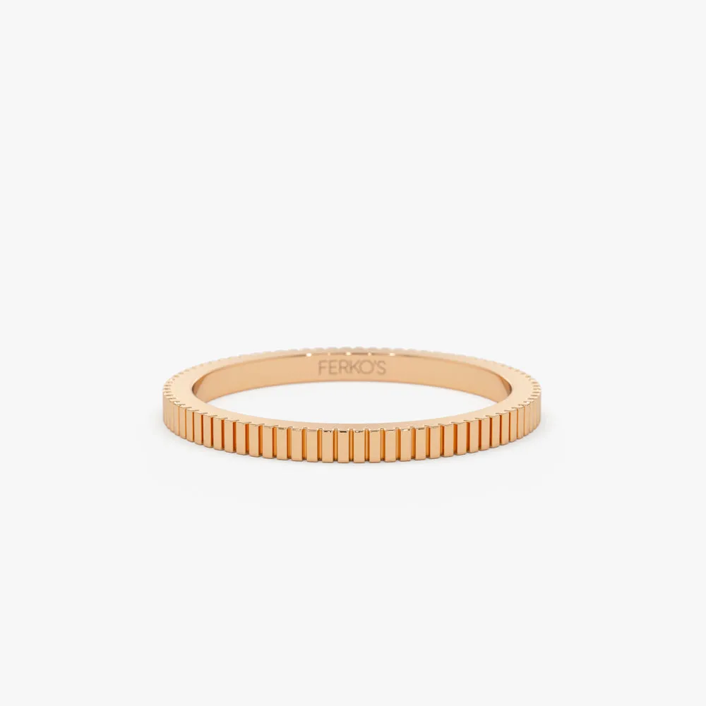 1.5MM Ribbed Ring in 14k Gold