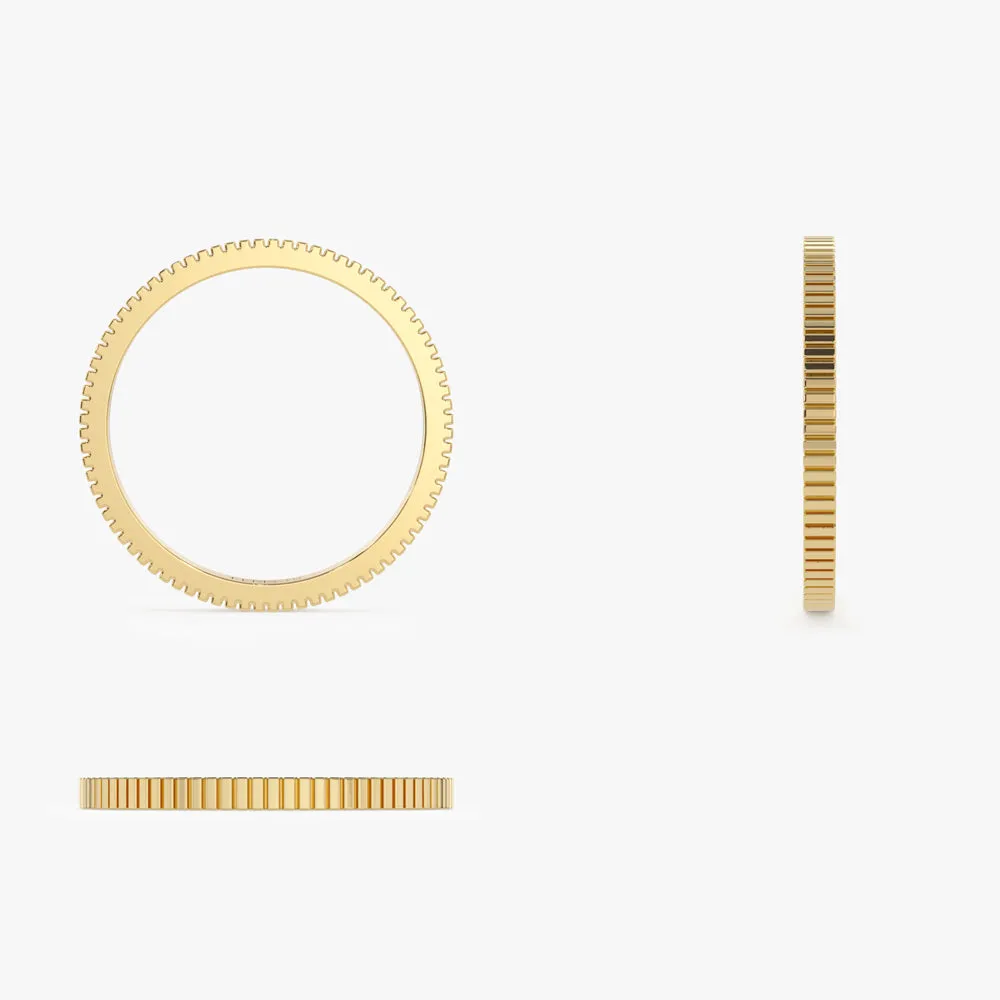 1.5MM Ribbed Ring in 14k Gold