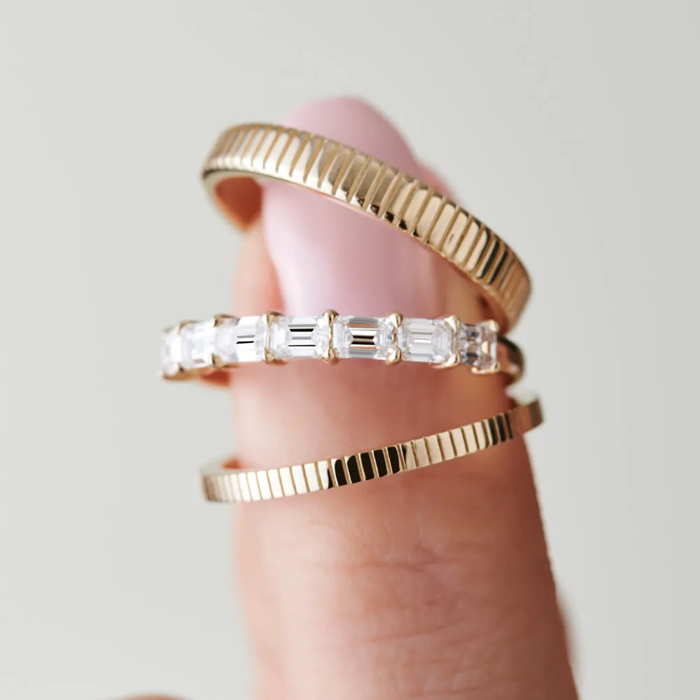 1.5MM Ribbed Ring in 14k Gold