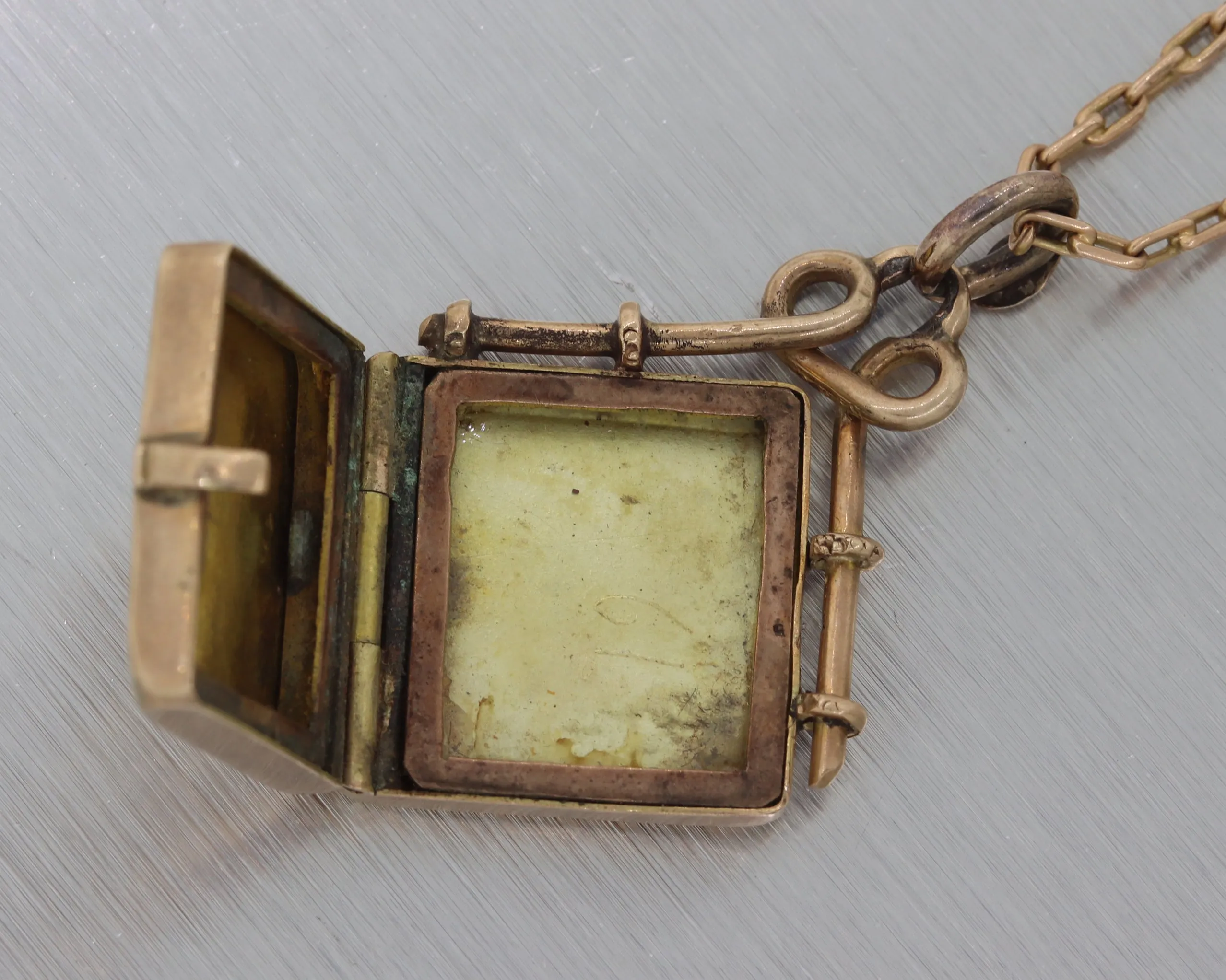1880s Antique Victorian 14k Gold Floral Black Enamel Locket Pendant Necklace E8