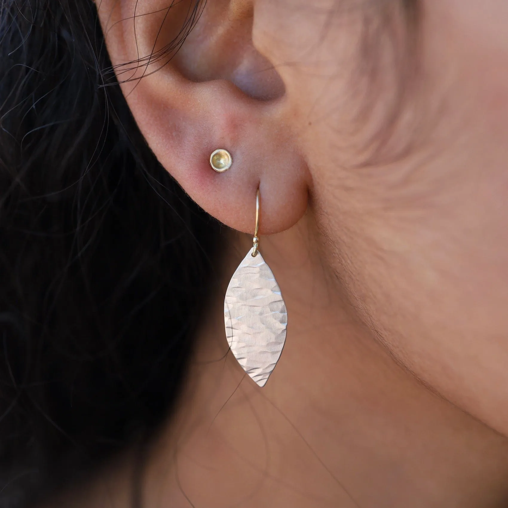 18k Yellow Gold Baby Mussel Shell Studs