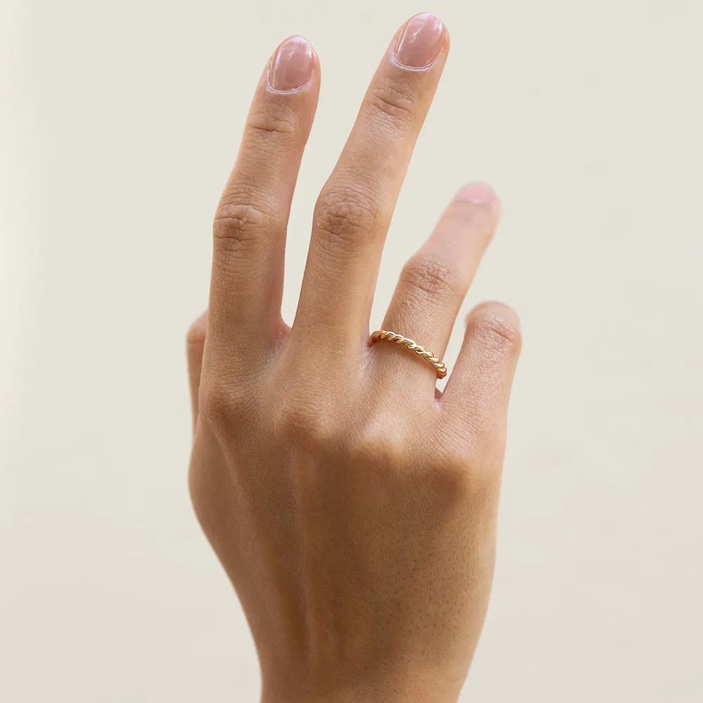 Bold Twisted Ring