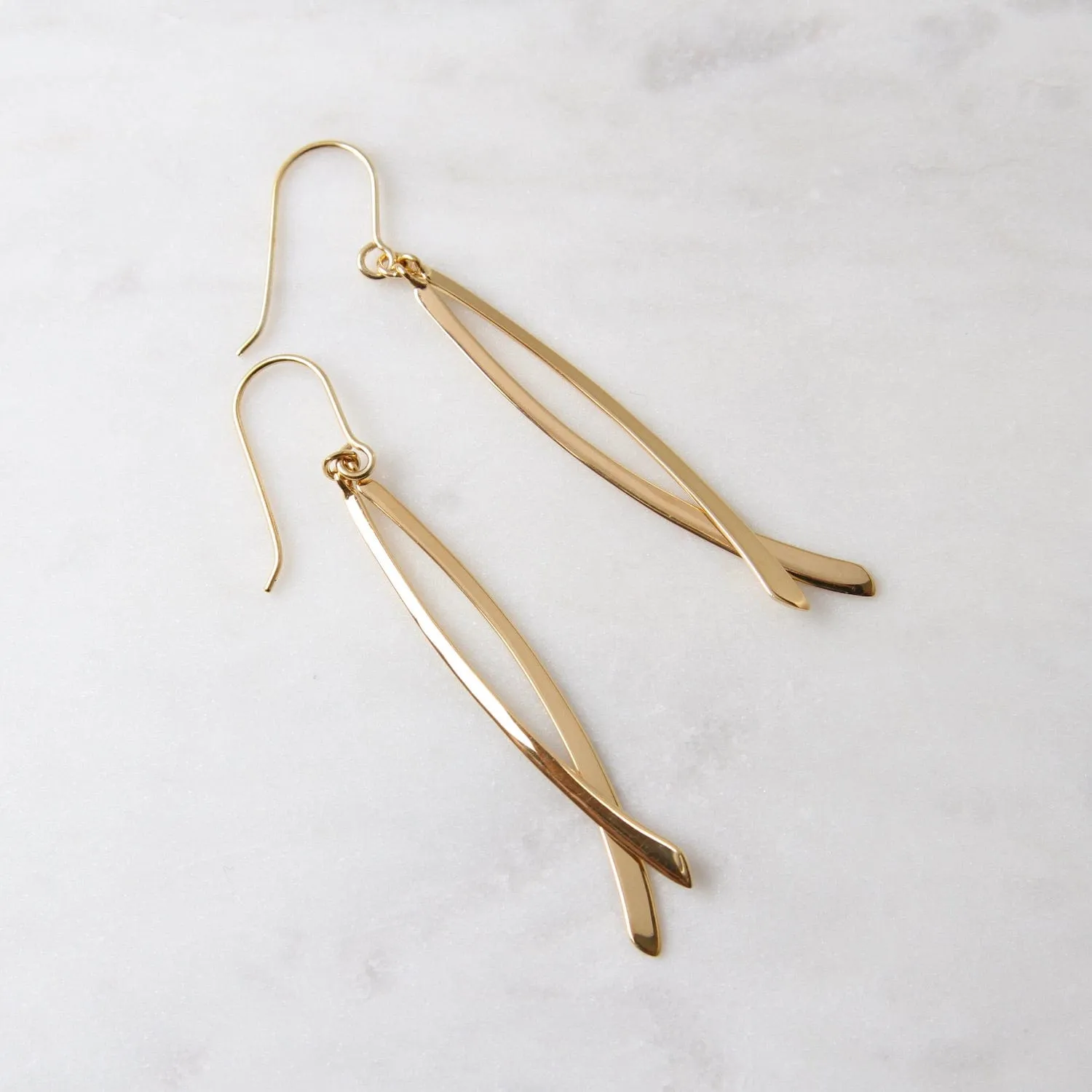 Double Swing Curve Drop Earring