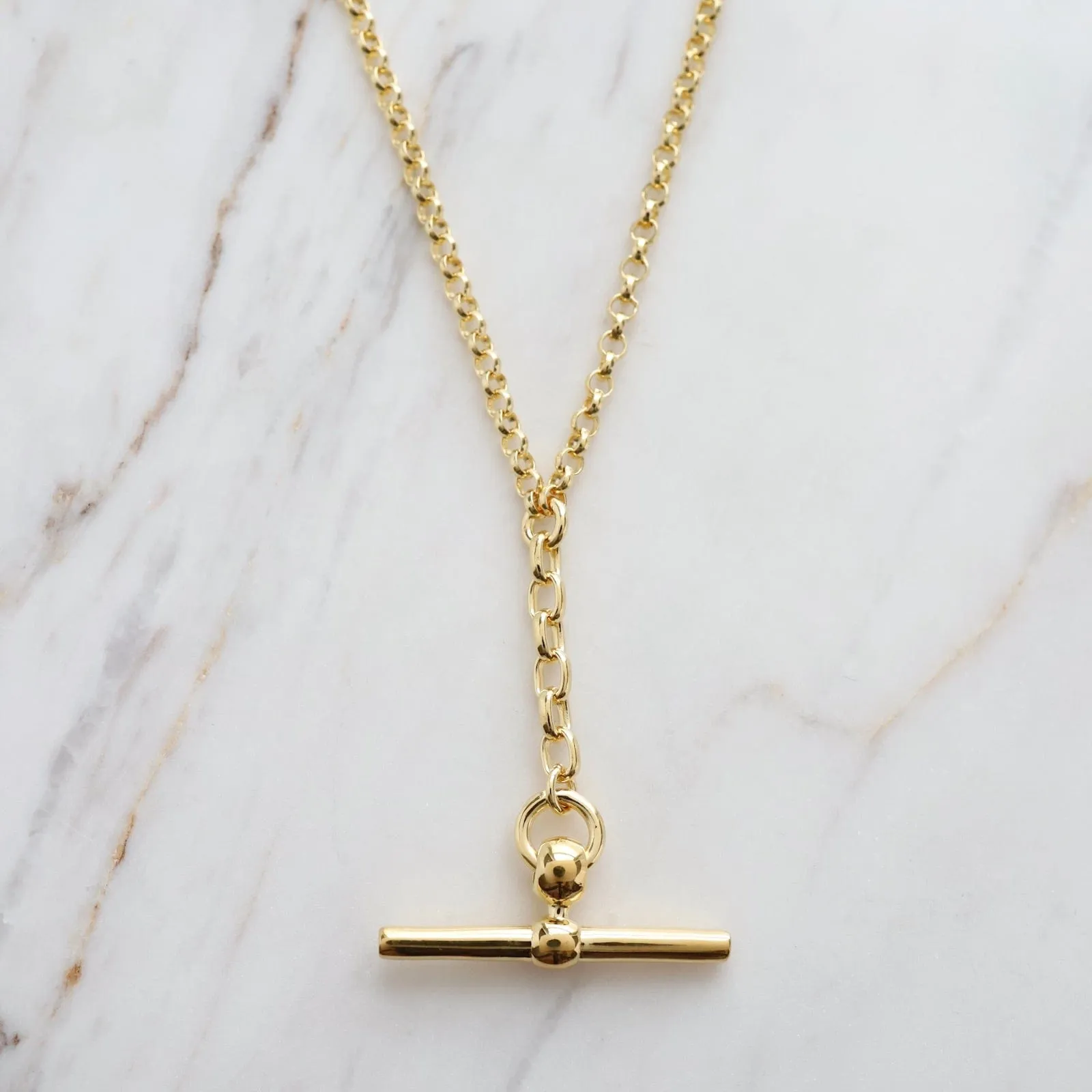 Front Fob Necklace in Gold Vermeil