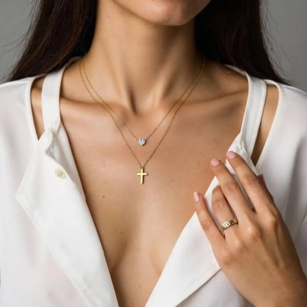 Layered Necklaces for Women Non Tarnish Gold Plated Cross Heart Choker Dianty Stainless Steel Necklaces Necklace Stack