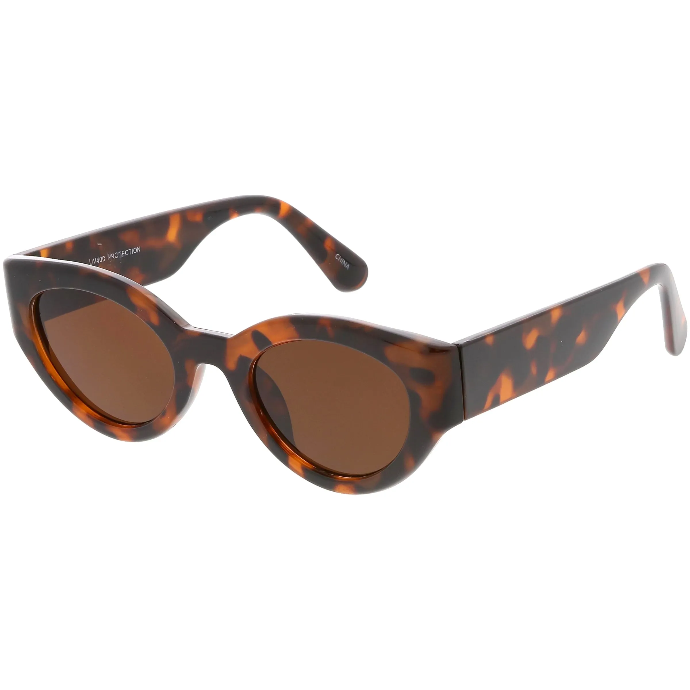 Retro Modern Bold Wide Frame Oval Sunglasses C543