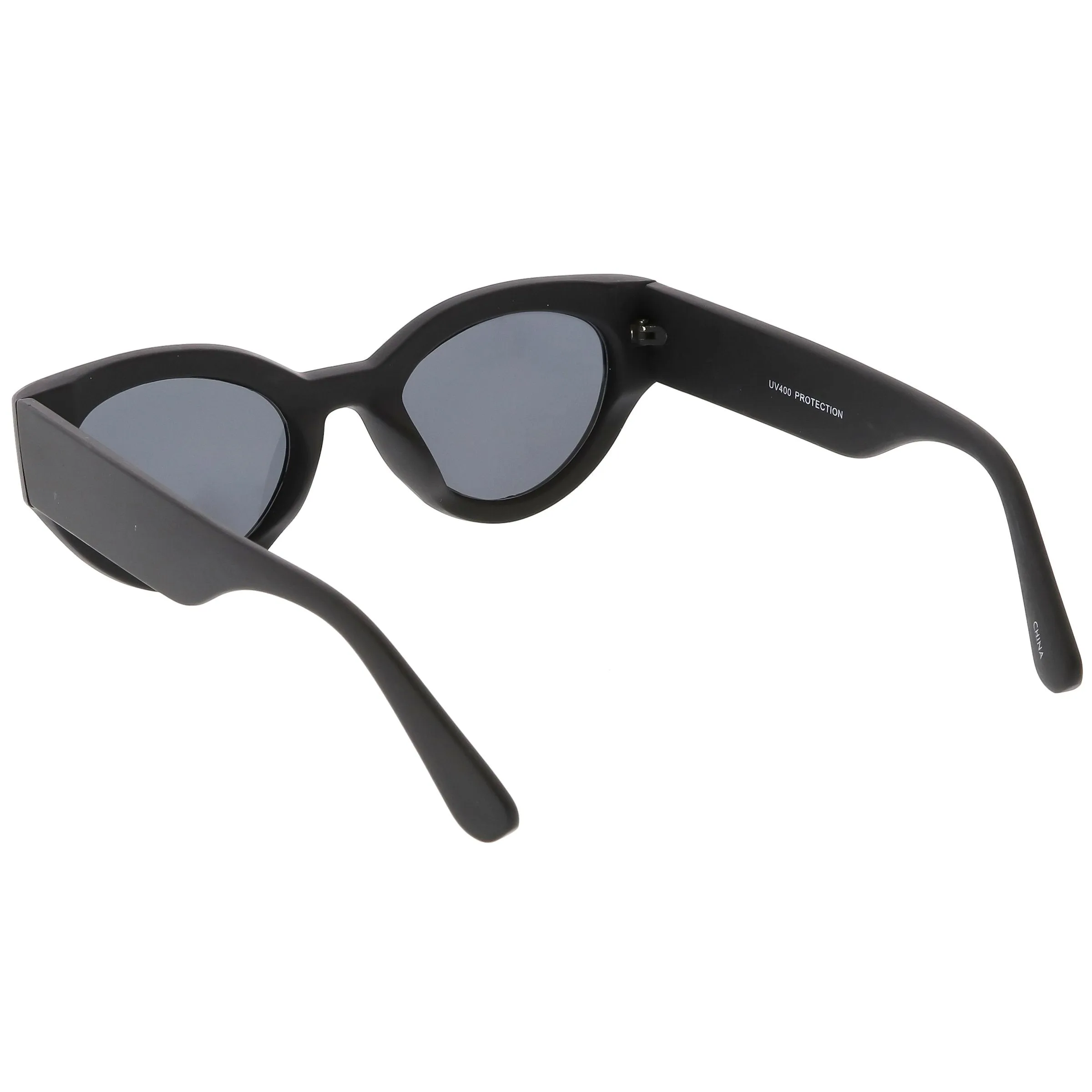 Retro Modern Bold Wide Frame Oval Sunglasses C543