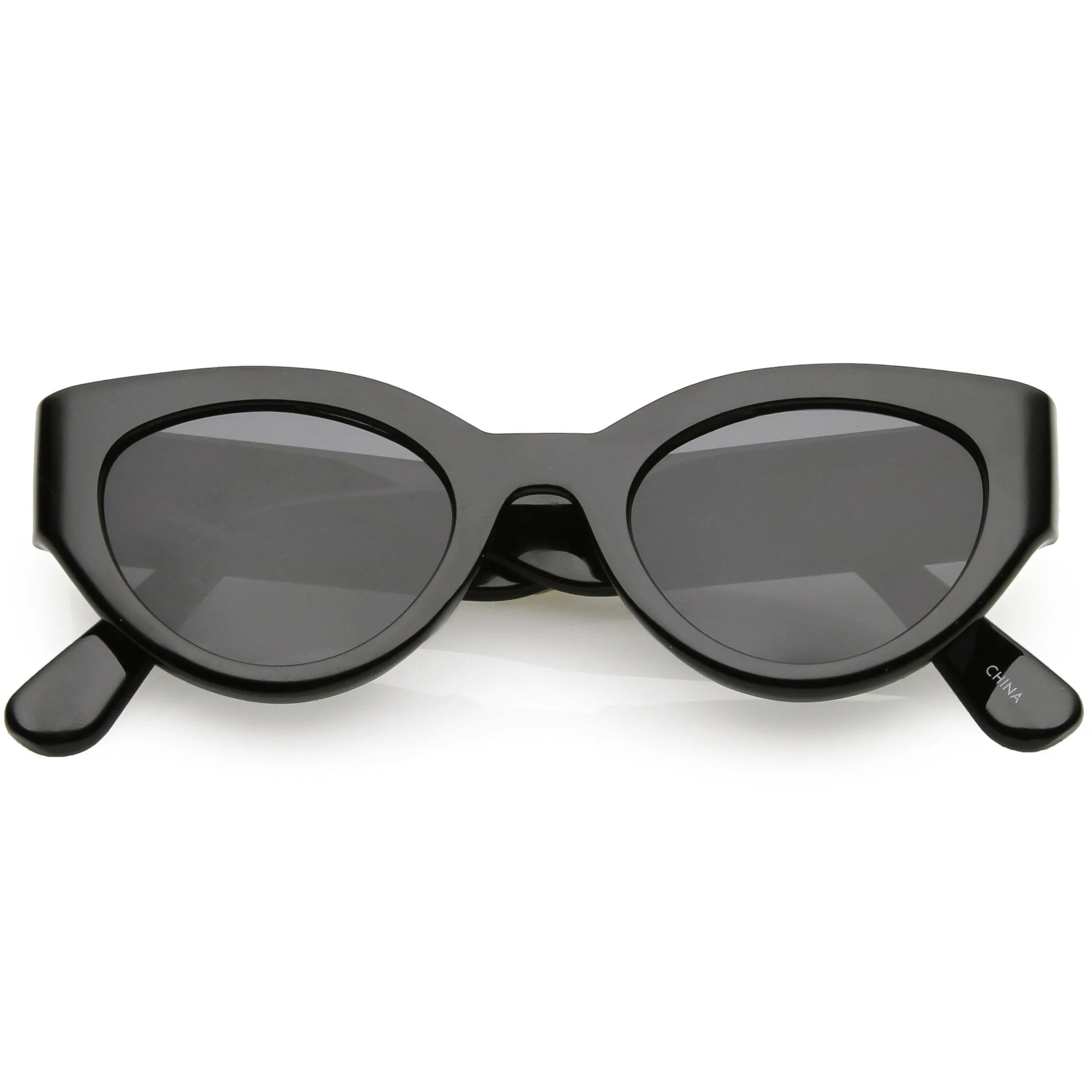 Retro Modern Bold Wide Frame Oval Sunglasses C543