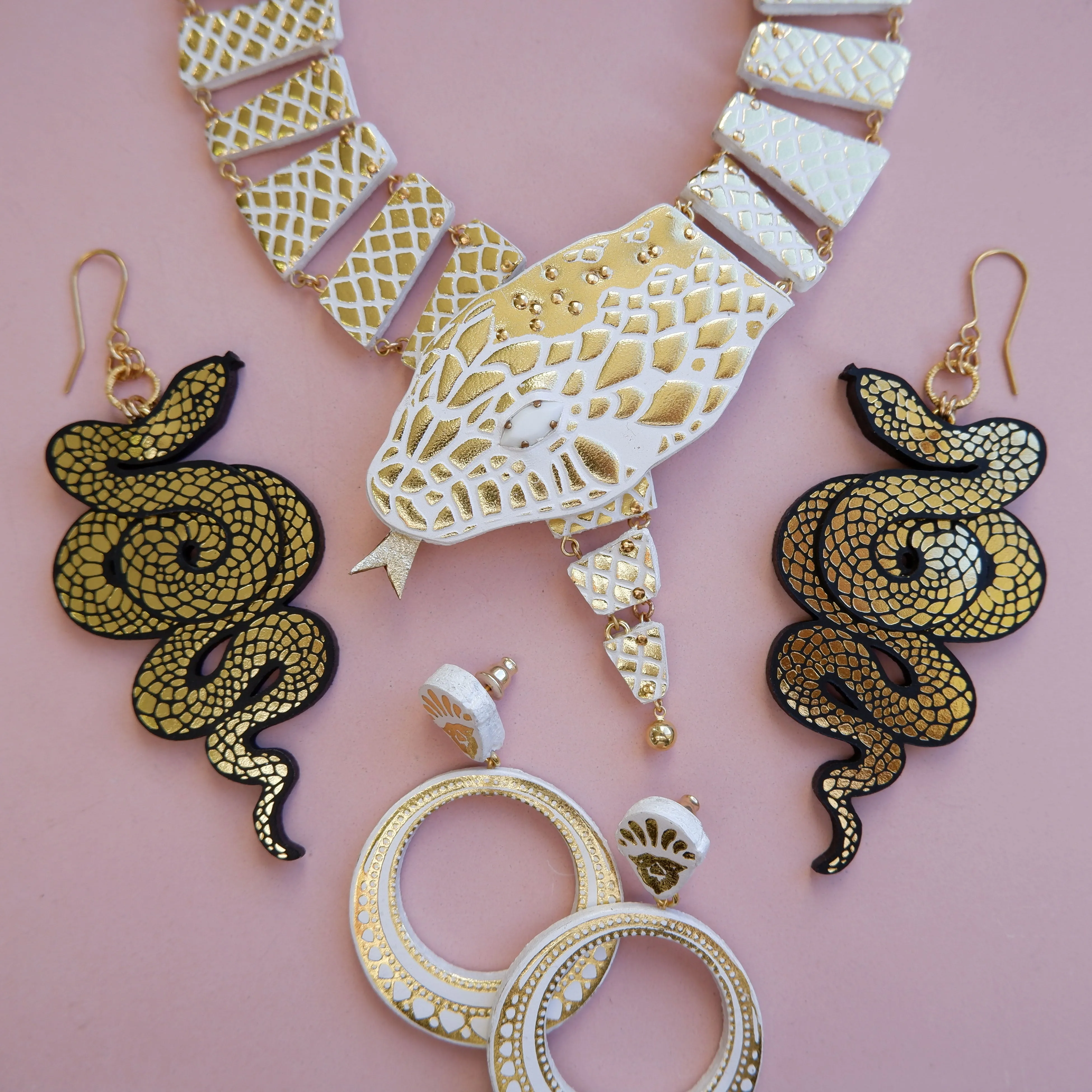 SERPENT . earrings