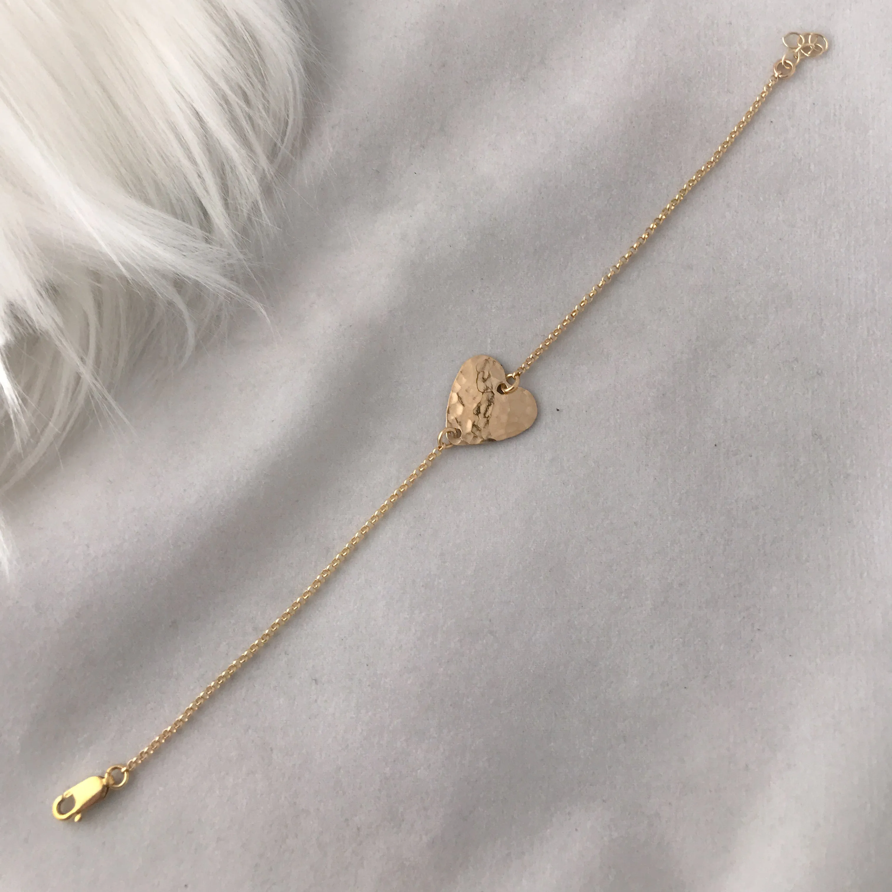 Simple Heart Bracelet