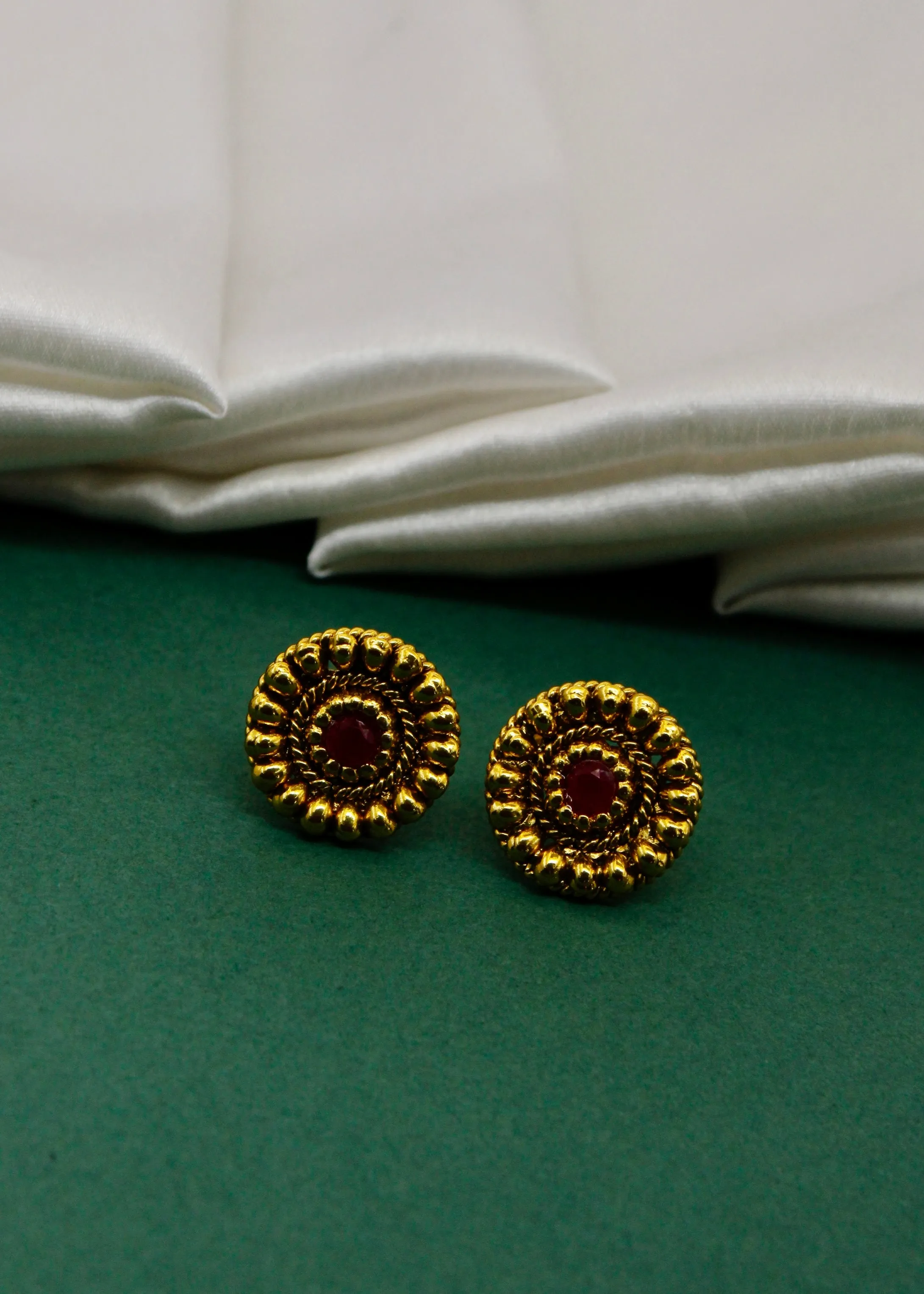 TRENDY ANTIQUE BICHAVE