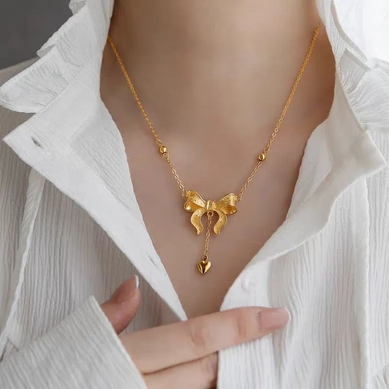 Trendy Gold Bowknot Necklace